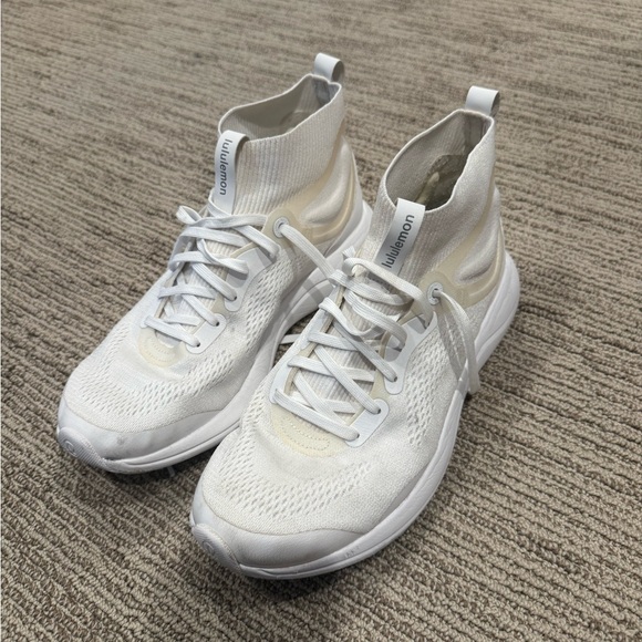 Lululemon Chargefeel Mid Sneakers - Picture 1 of 5